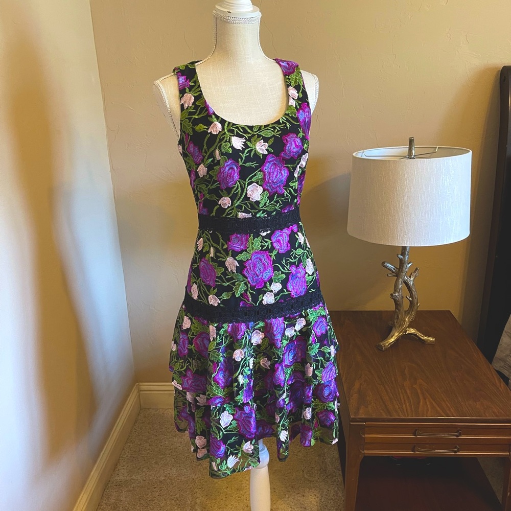 Belle by Badgley Mischka floral dress